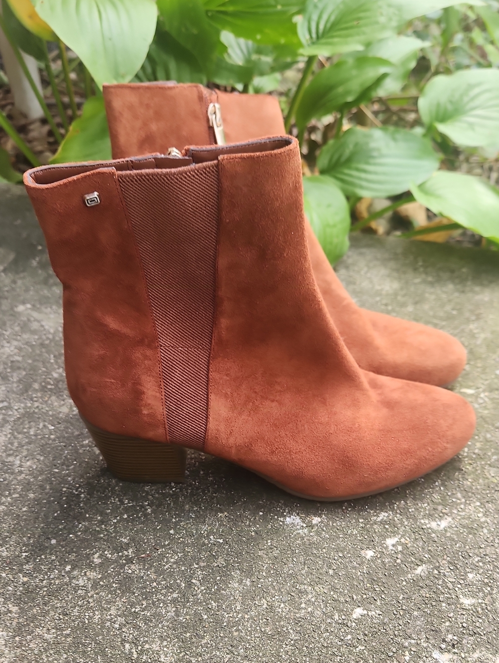 Bandolino Cognac Suede Ankle Booties Boots  Pumpkin Sz 9W